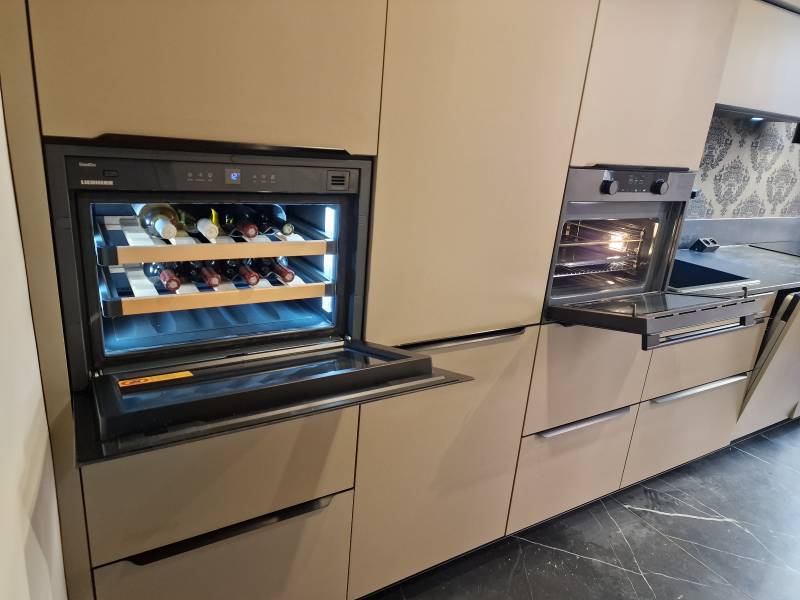 Cave à vin encastrée pour un appartement centre ville d'Aix-en-Provence